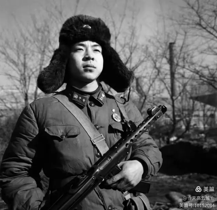 🇨🇳军旅之歌（ 156—8）：永生的战士之八、永远进击